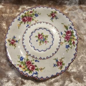 Royal Albert Bone China England Petit Point China Vintage Teacup Saucer …